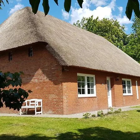 Holiday home Koemhuus